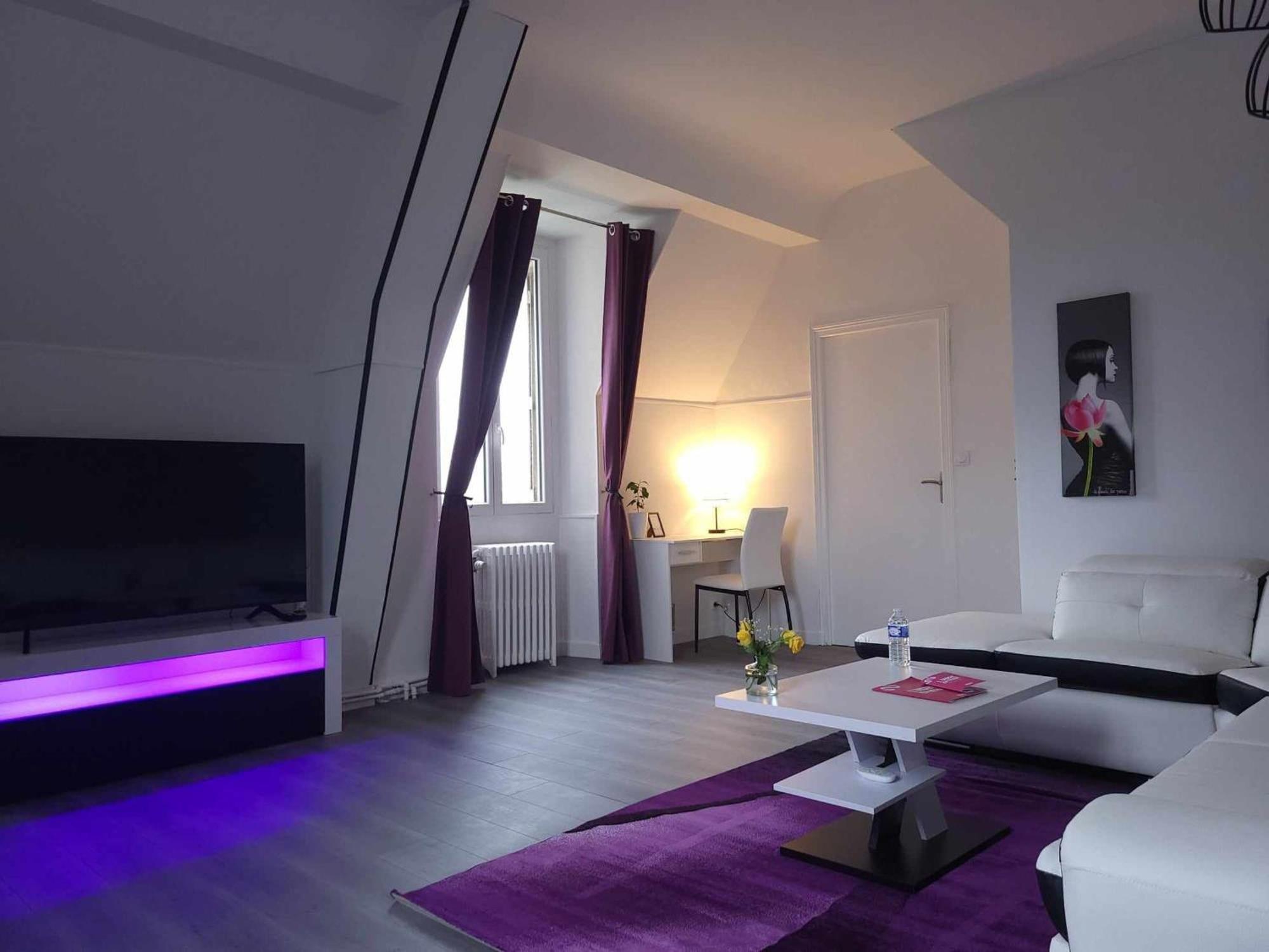 Sejour De Charme Au Chateau Avec Petit-Dejeuner Et Parking - Fr-1-591-705 Cluis ภายนอก รูปภาพ
